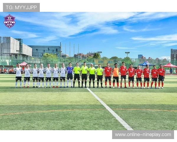 跑姿独特的足球明星是谁 揭秘他与众不同的球场风采与技艺 跑姿独特的足球明星是谁 揭秘他与众不同的球场风采与技艺